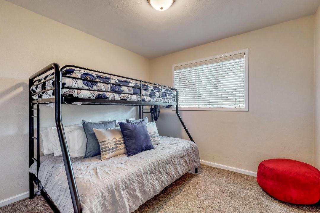 Photo of Bedroom in Oak Park