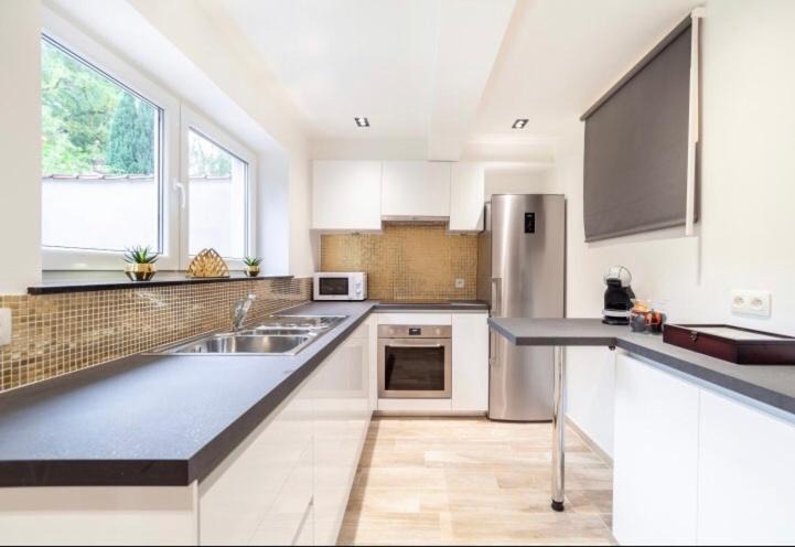 Photo of Kitchen in Anderlecht
