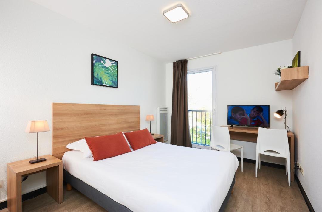 Photo of Bedroom in Talence