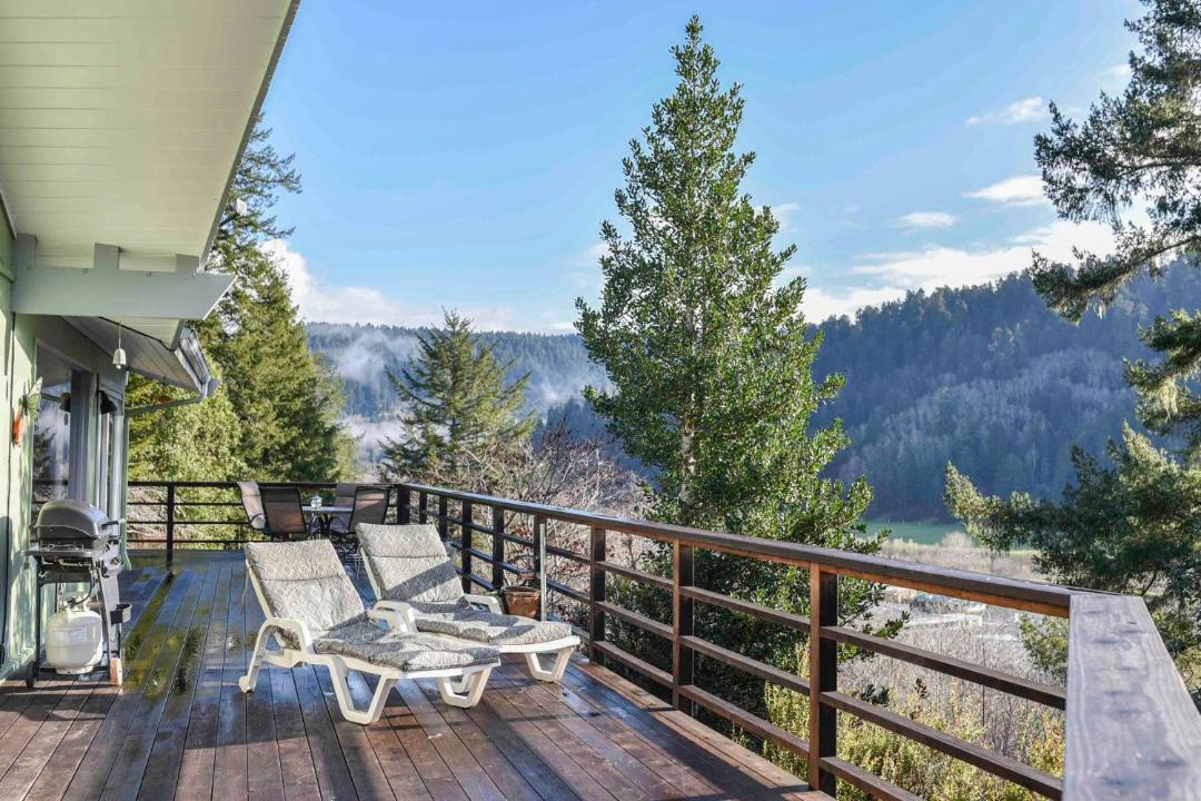 Photo of Patio Balcony in Orick