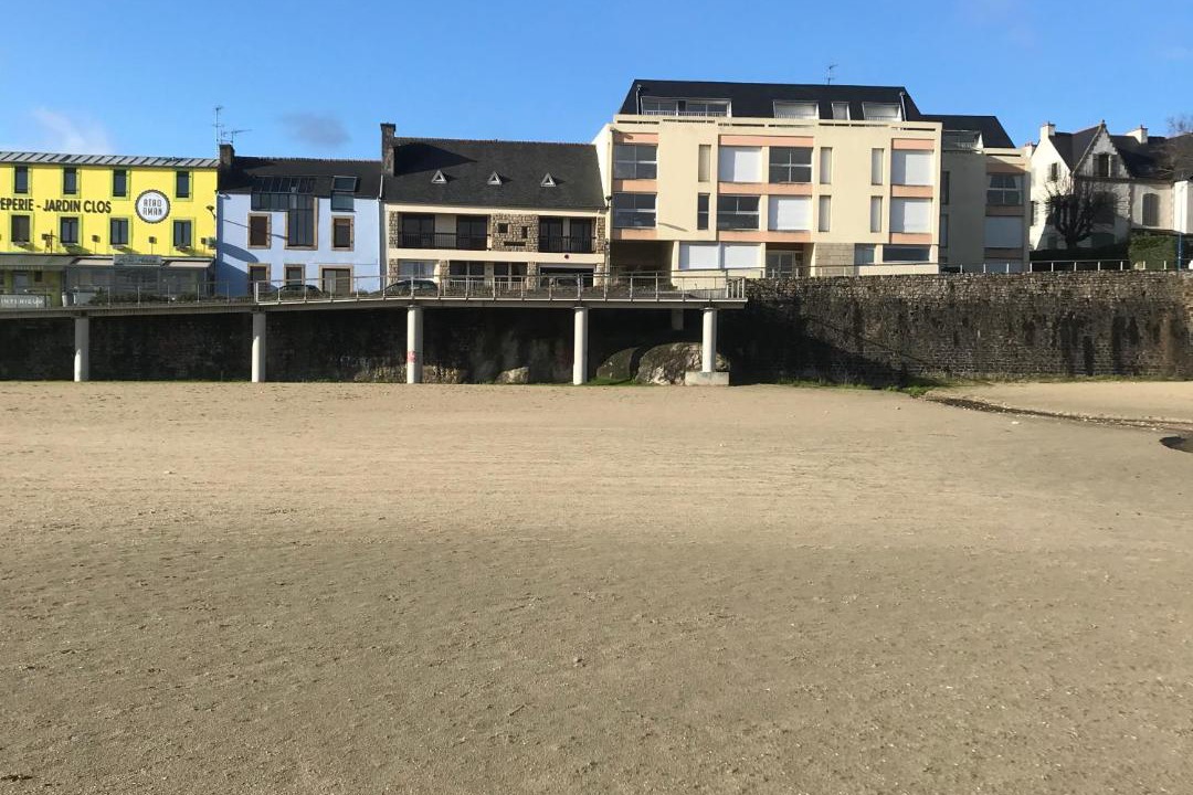 Photo of Buildings in Morgat