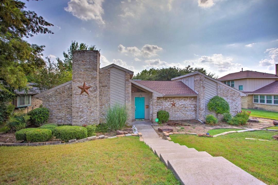 Photo of Buildings in Plano