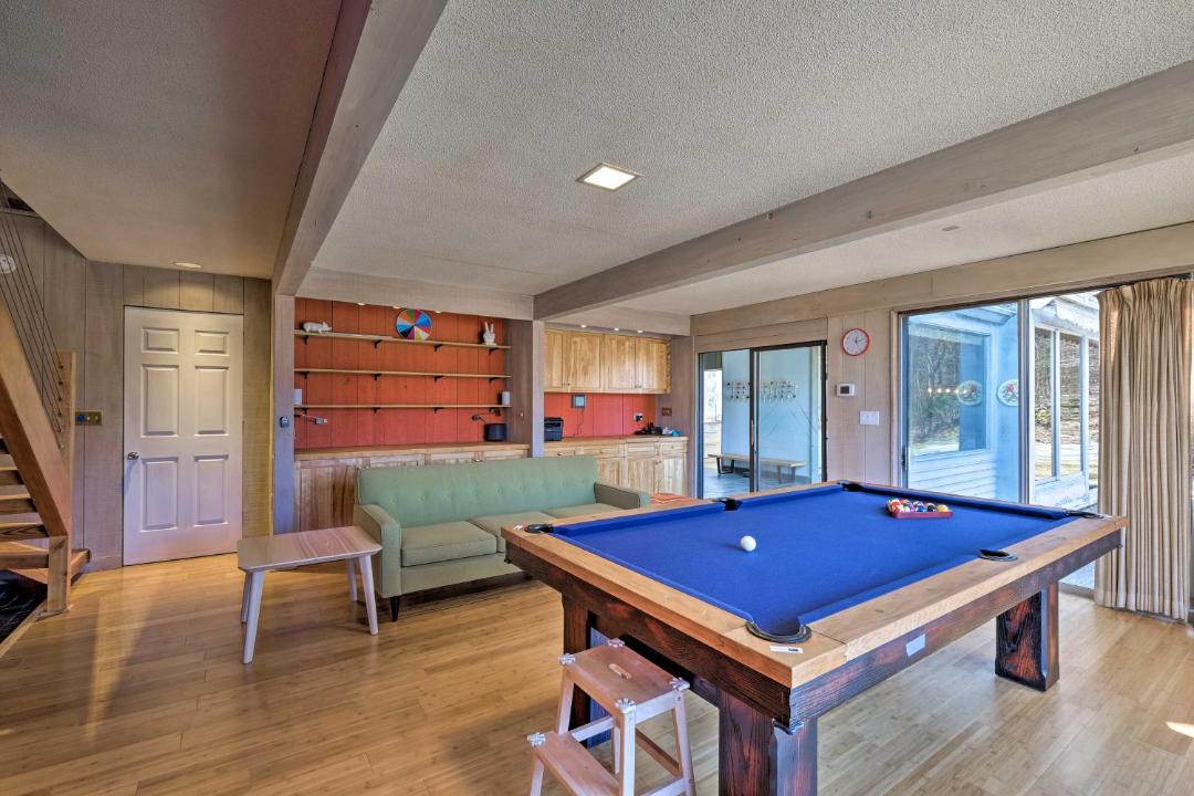 Photo of Livingroom in Manchester Center