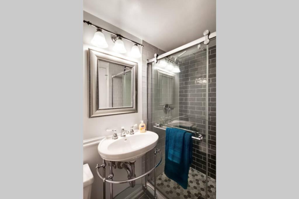Photo of Bathroom in H Street Corridor