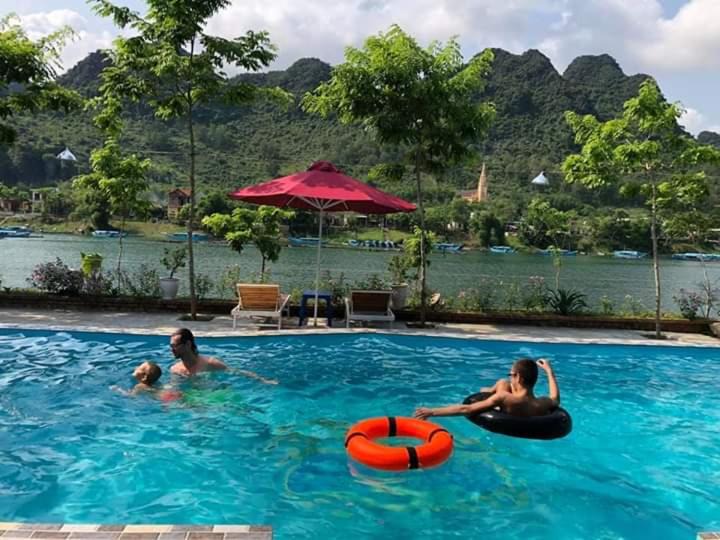 Photo of Others in Phong Nha