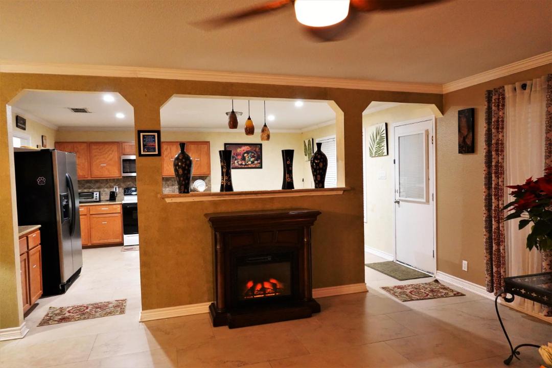 Photo of Livingroom in Wetmore