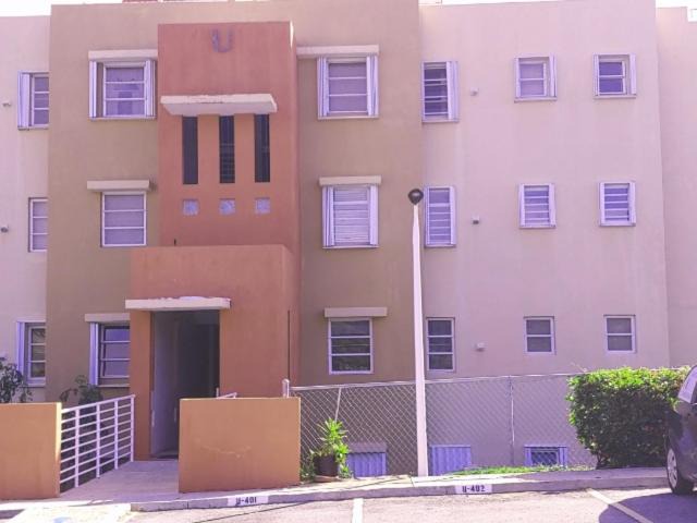 Photo of Buildings in Ceiba