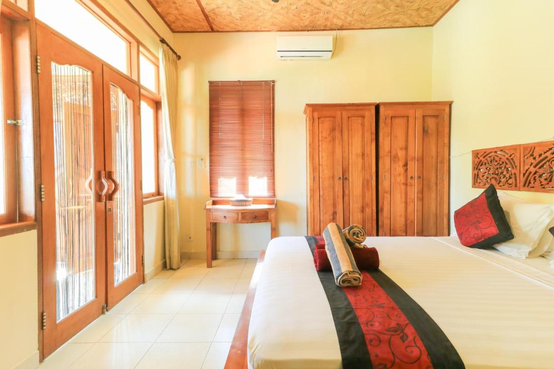 Photo of Bedroom in Mushroom Bay