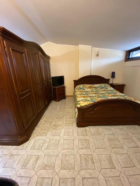 Photo of Bedroom in Gares
