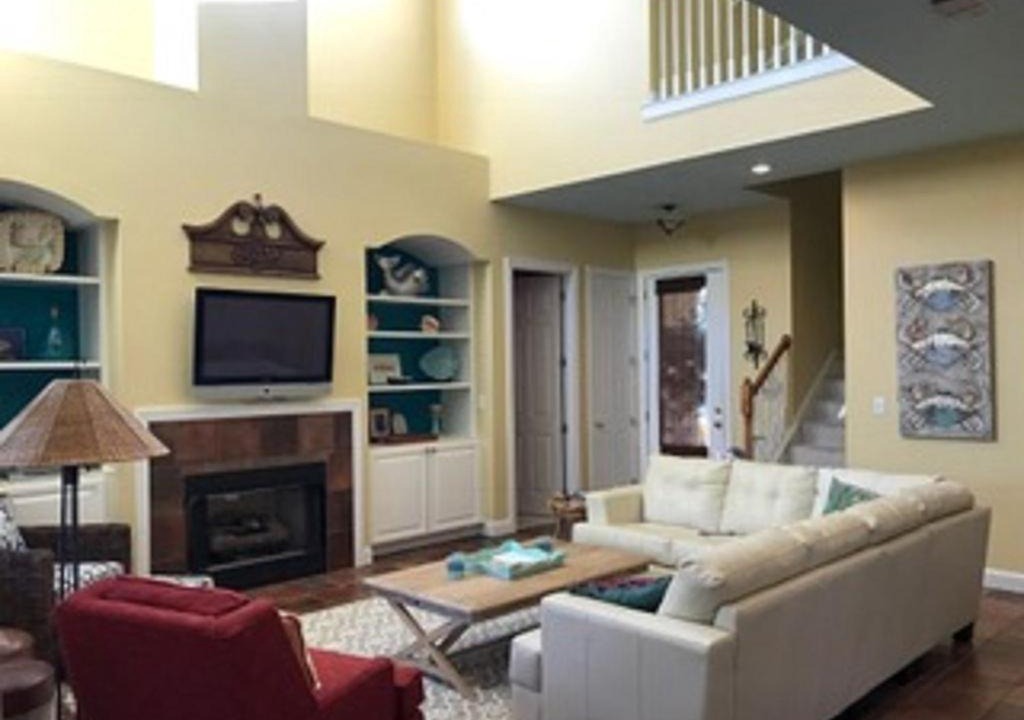Photo of Livingroom in Fort Morgan