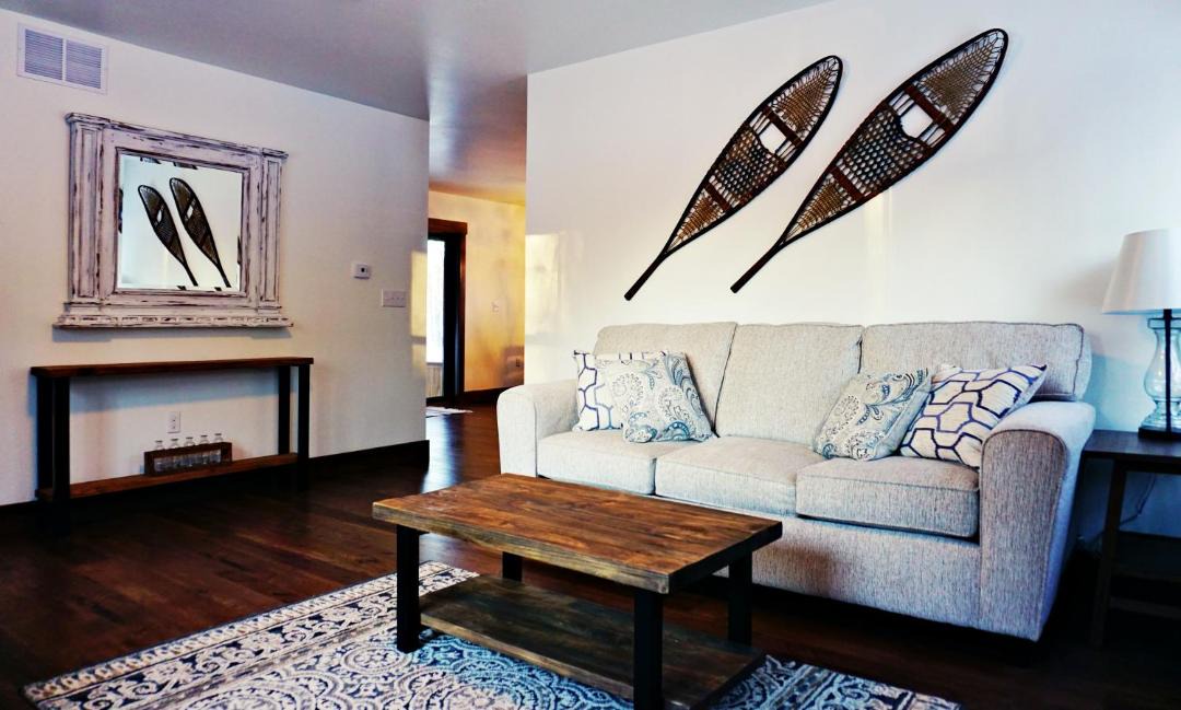 Photo of Livingroom in Susitna North