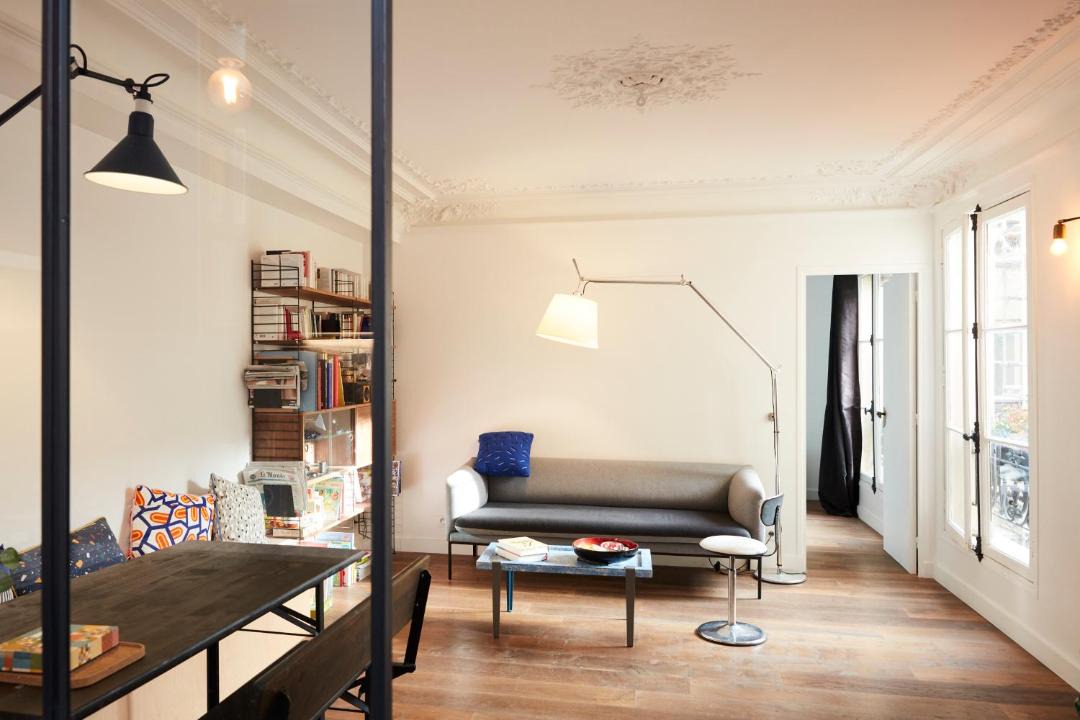 Photo of Livingroom in 9th Arrondissement
