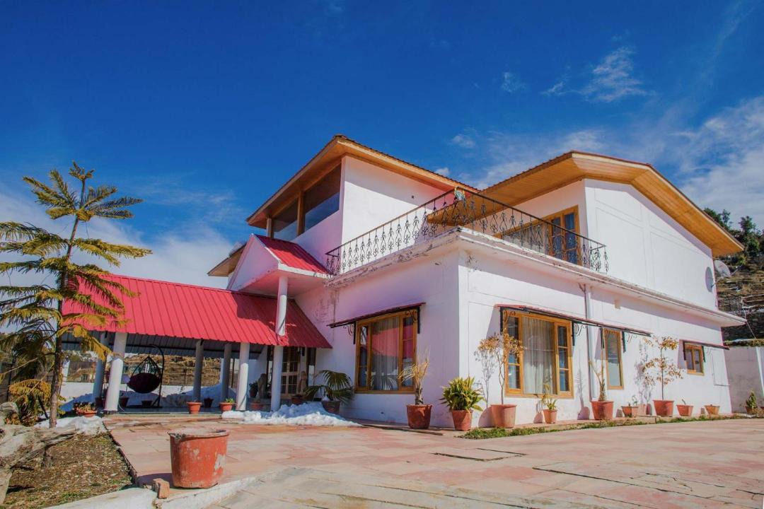 Photo of Buildings in Tehri Range