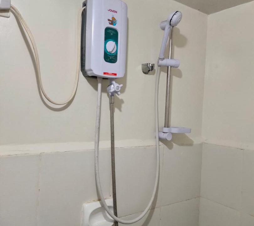 Photo of Bathroom in Moonwalk
