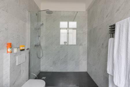 Photo of Bathroom in Faubourg-du-Roule