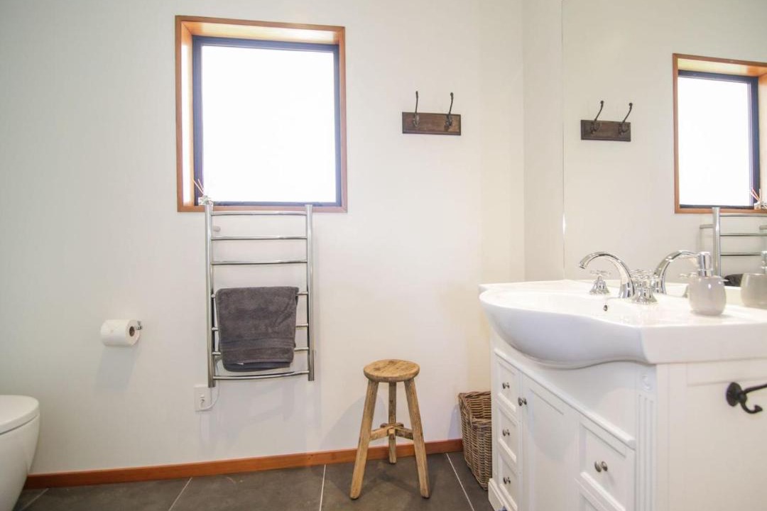 Photo of Bathroom in Karapiro