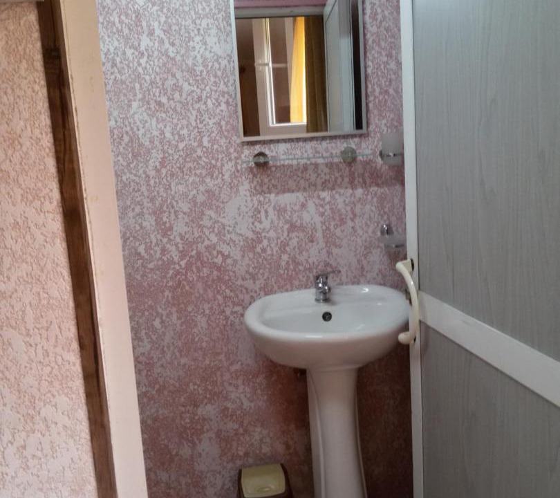 Photo of Bathroom in Avlabari