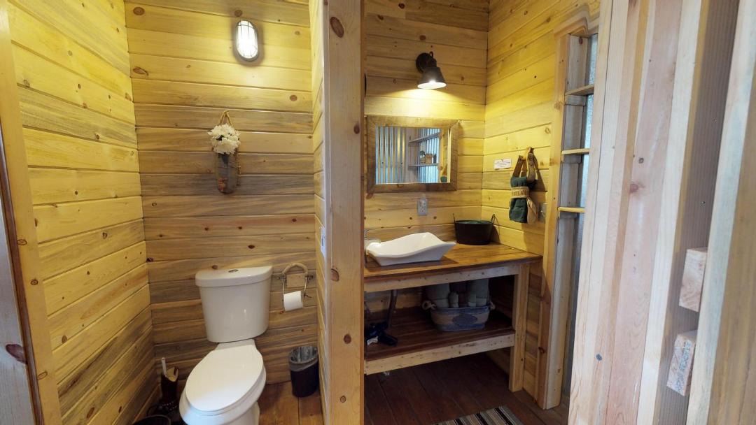 Photo of Bathroom in Monticello