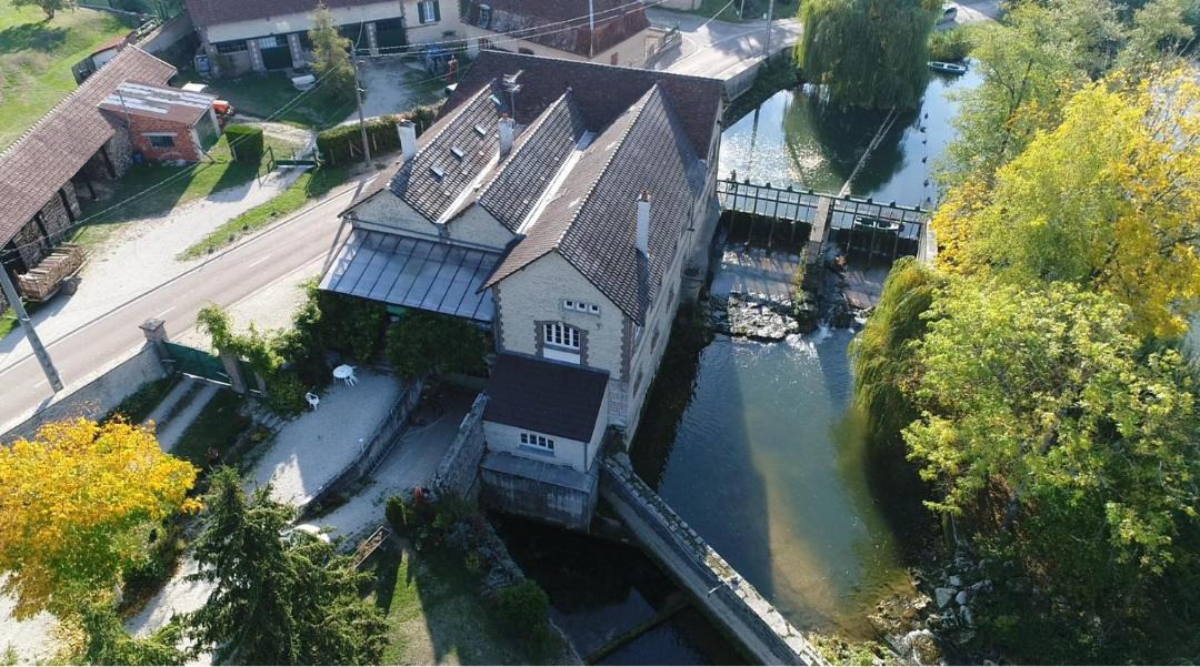Photo of Buildings in Chappes