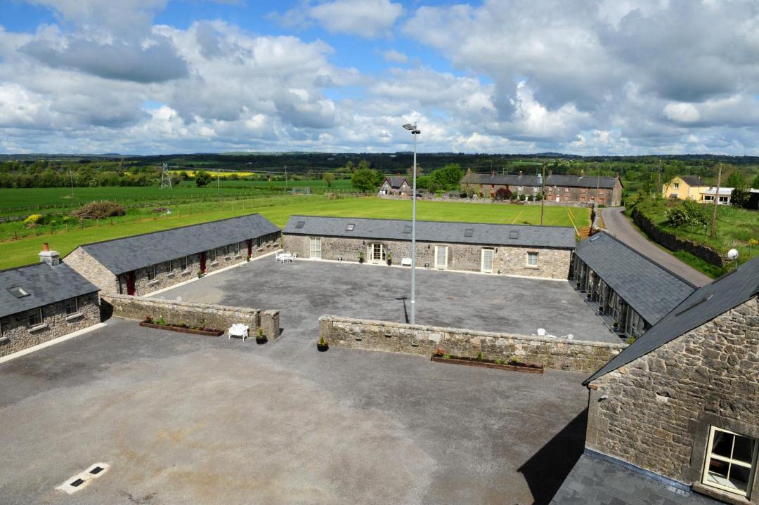 Photo of Others in Donore