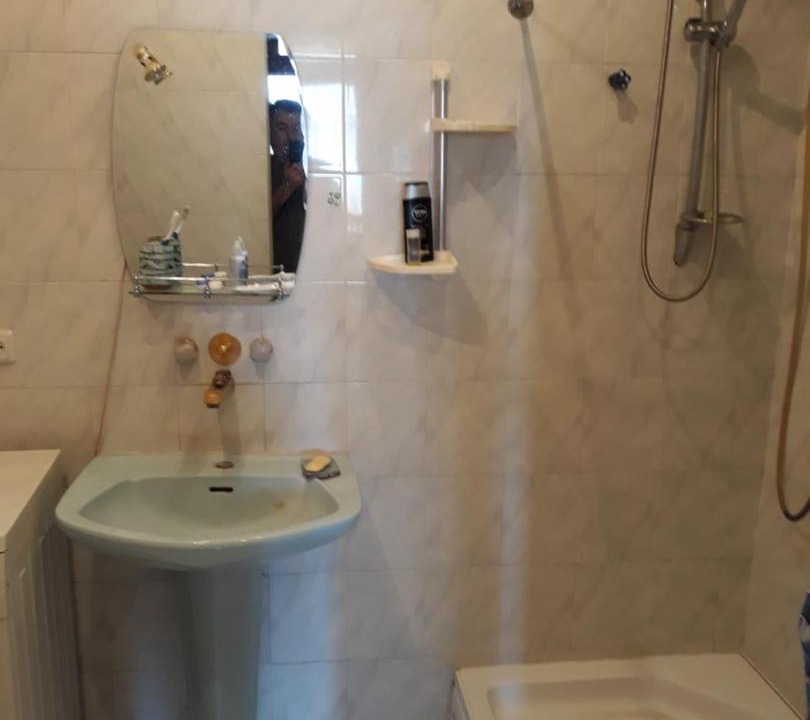 Photo of Bathroom in Kentron