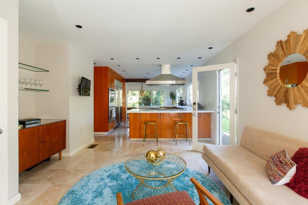 Photo of Livingroom in Hollywood Hills