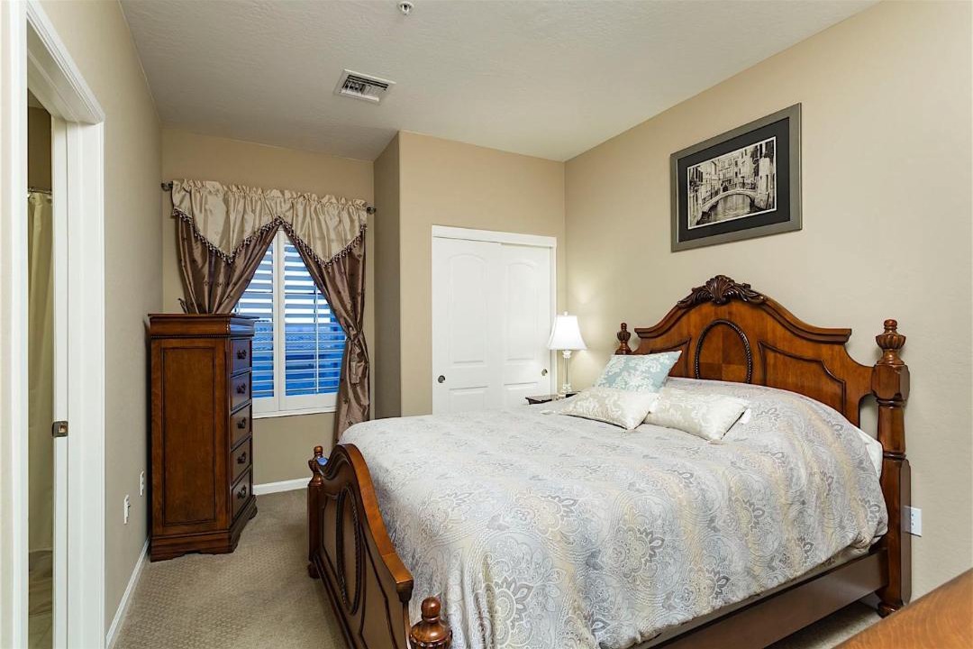 Photo of Bedroom in Desert Ridge