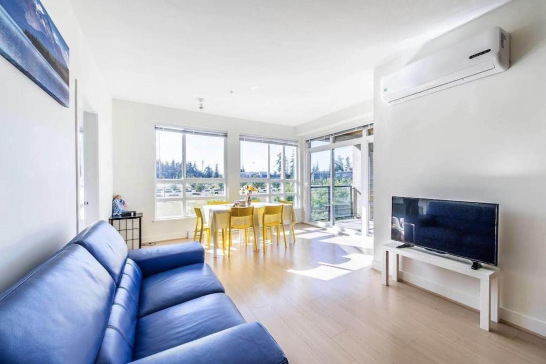 Photo of Livingroom in Vancouver
