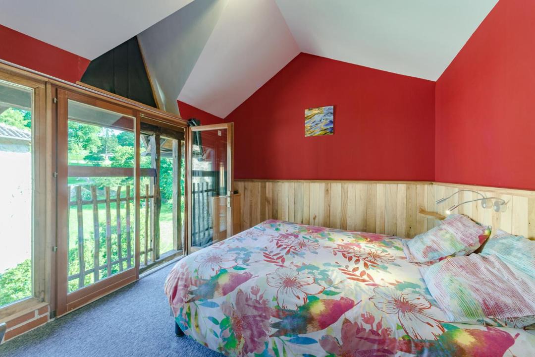 Photo of Bedroom in Saint-Priest-sous-Aixe