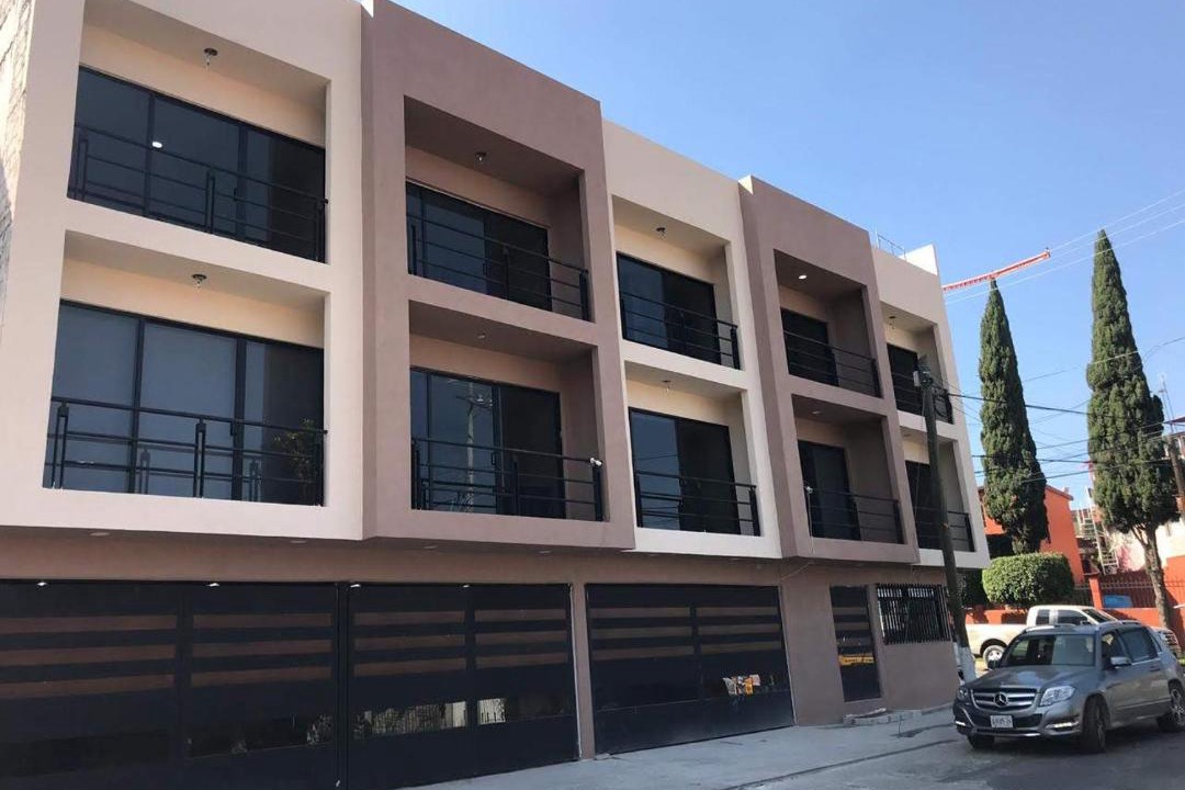 Photo of Buildings in Ciudad Lopez Mateos