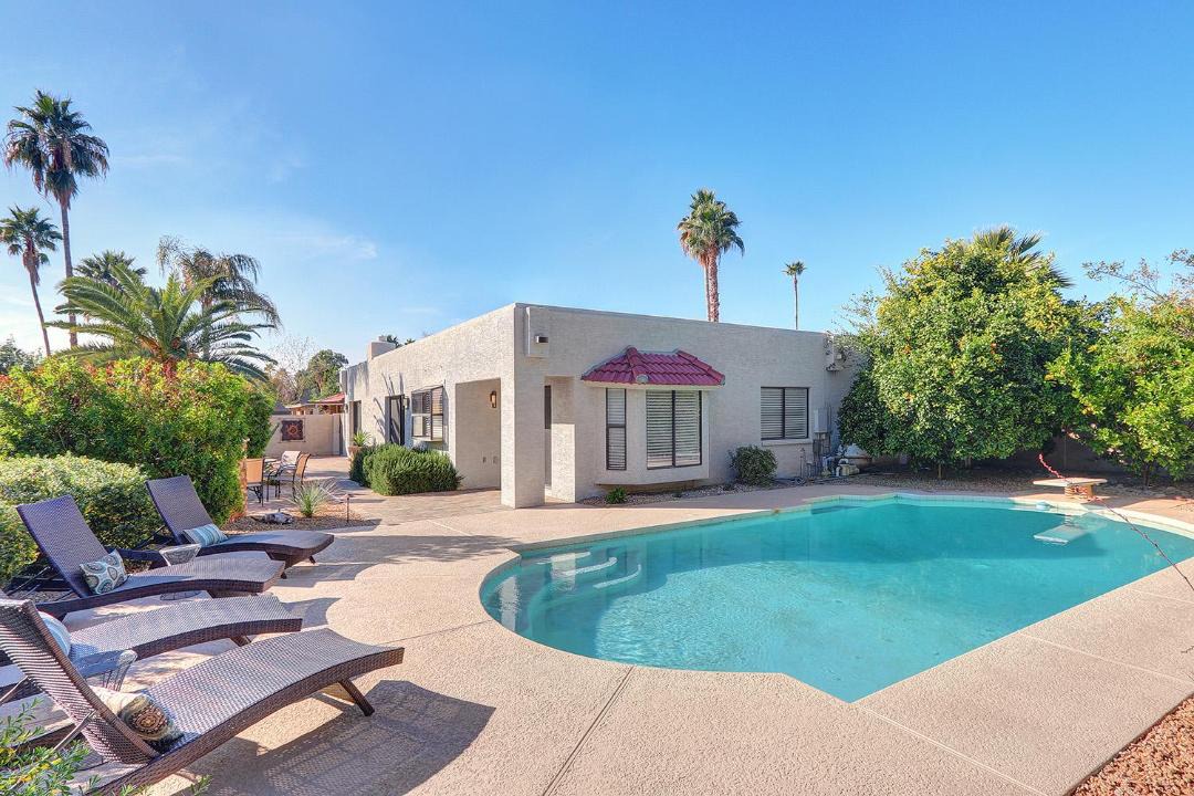 Photo of Outdoor in Paradise Valley Village