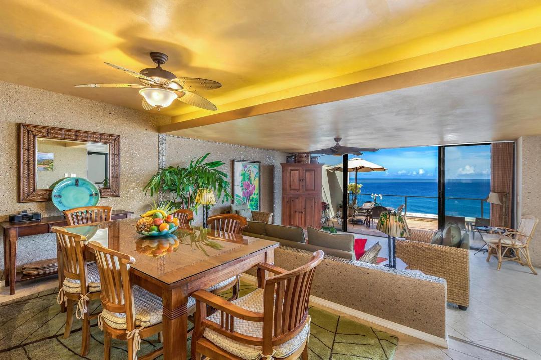 Photo of Livingroom in Princeville