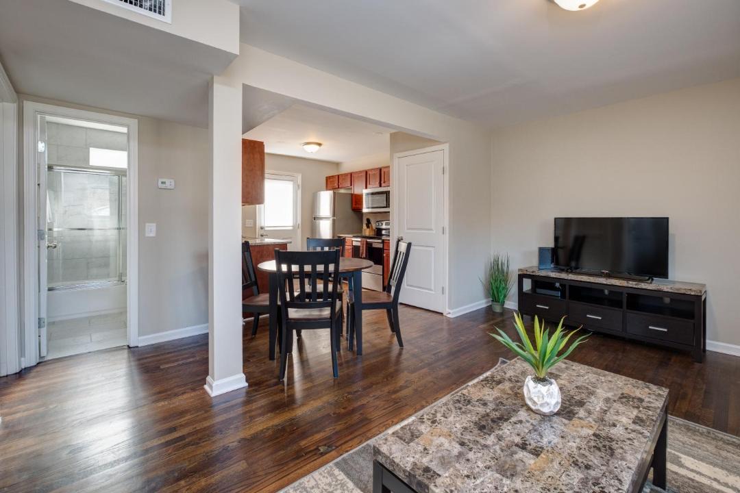 Photo of Livingroom in Chestnut Hill