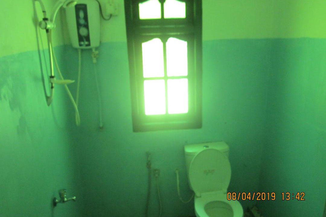 Photo of Bathroom in Diyathalawa