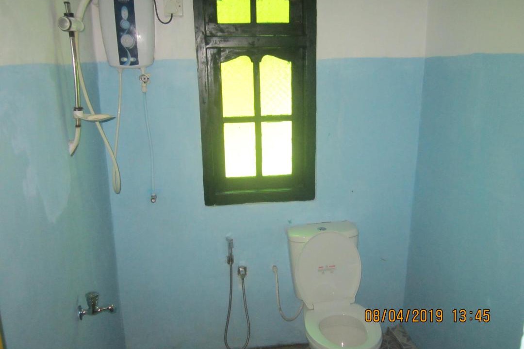 Photo of Bathroom in Diyathalawa