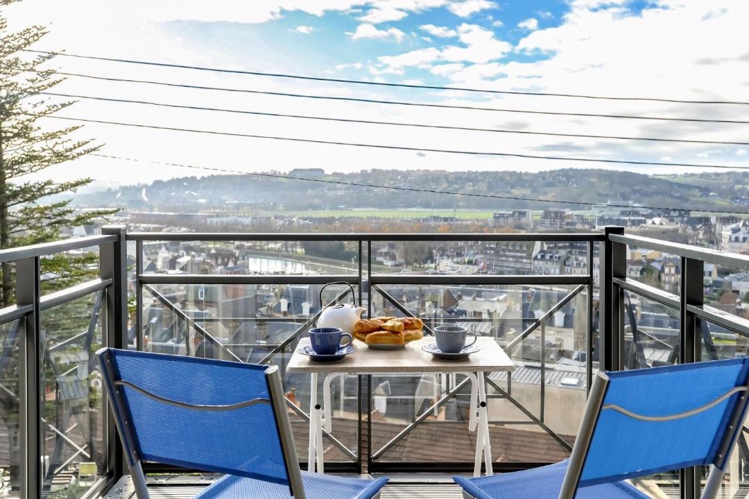 Photo of Patio Balcony in Trouville-sur-Mer
