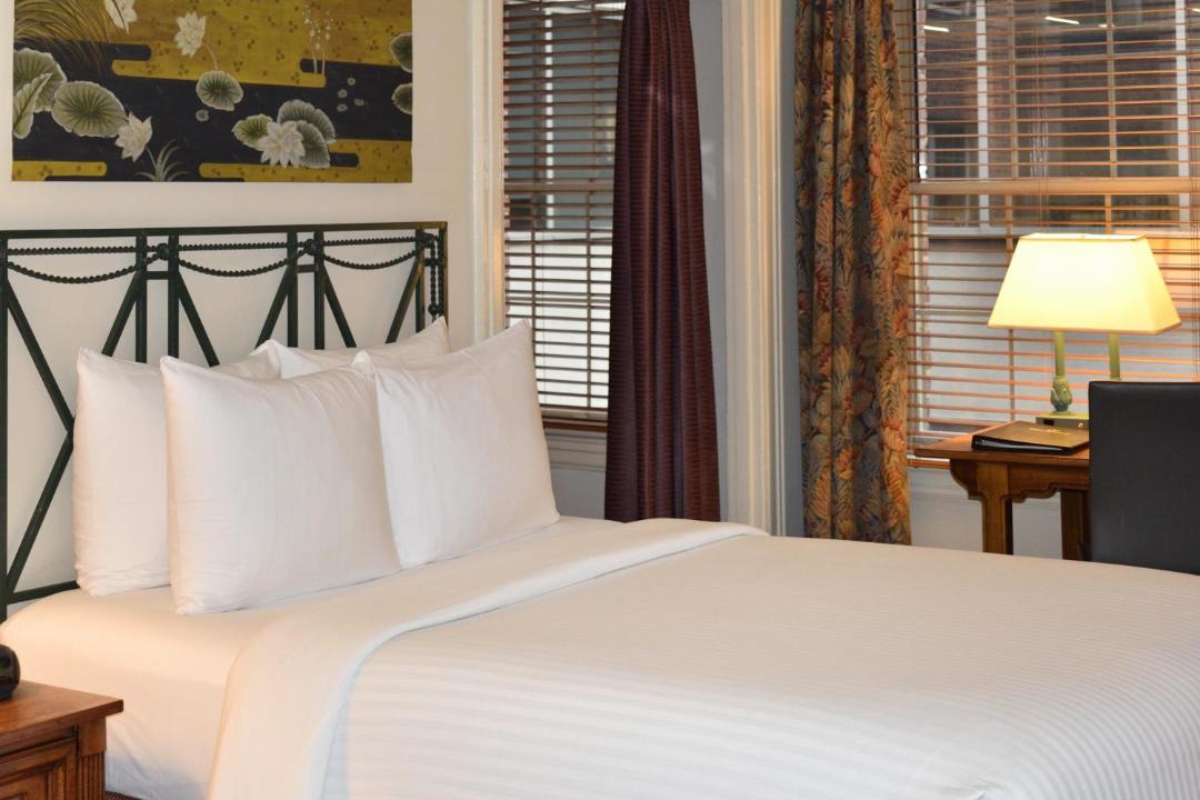 Photo of Bedroom in Connecticut Ave - K Street