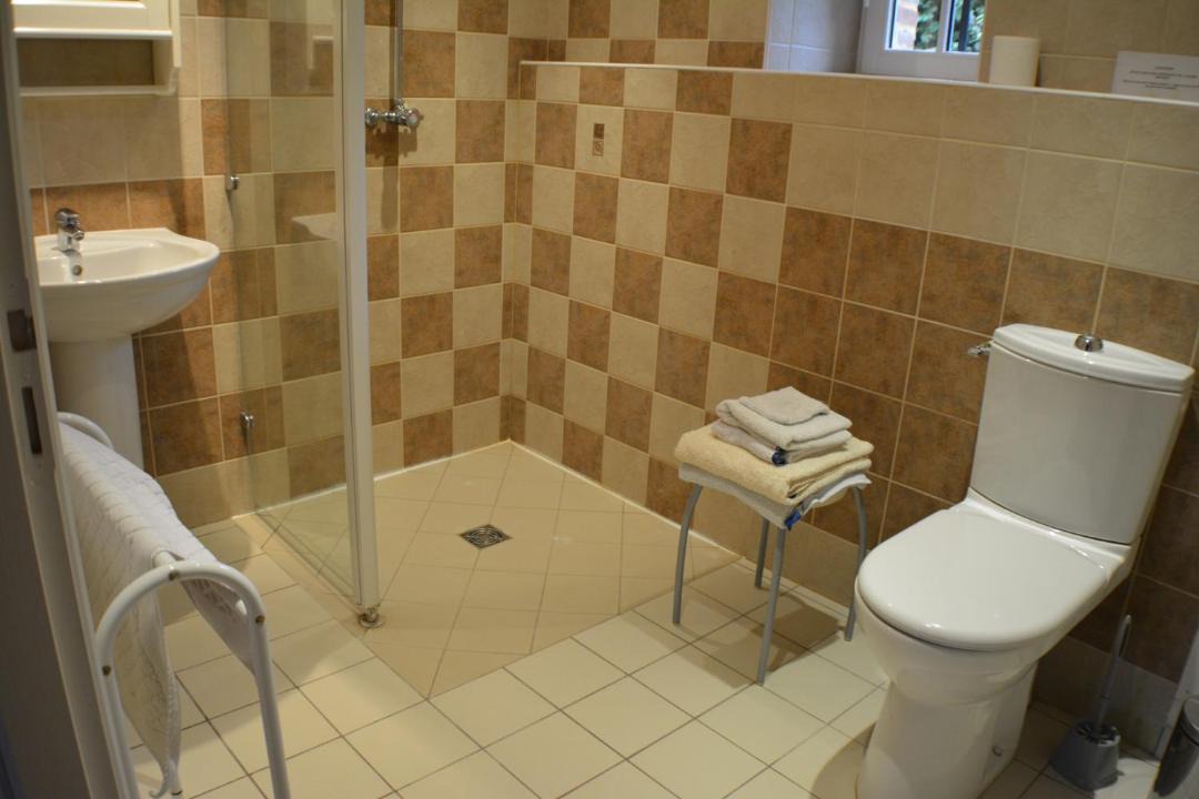 Photo of Bathroom in Cisai-Saint-Aubin