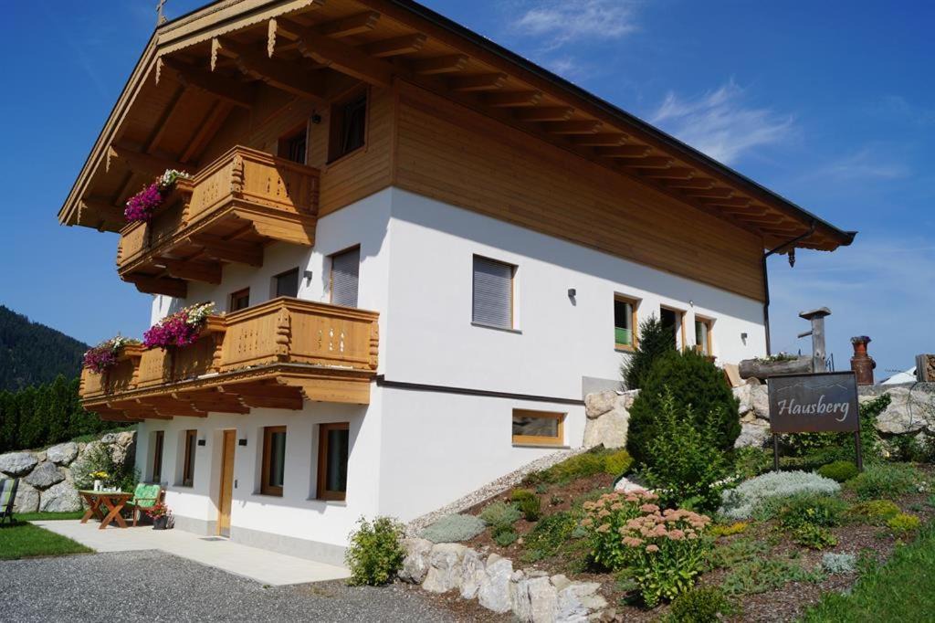 Photo of Buildings in Soell
