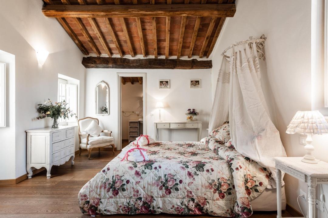Photo of Bedroom in Lucca Historical Center