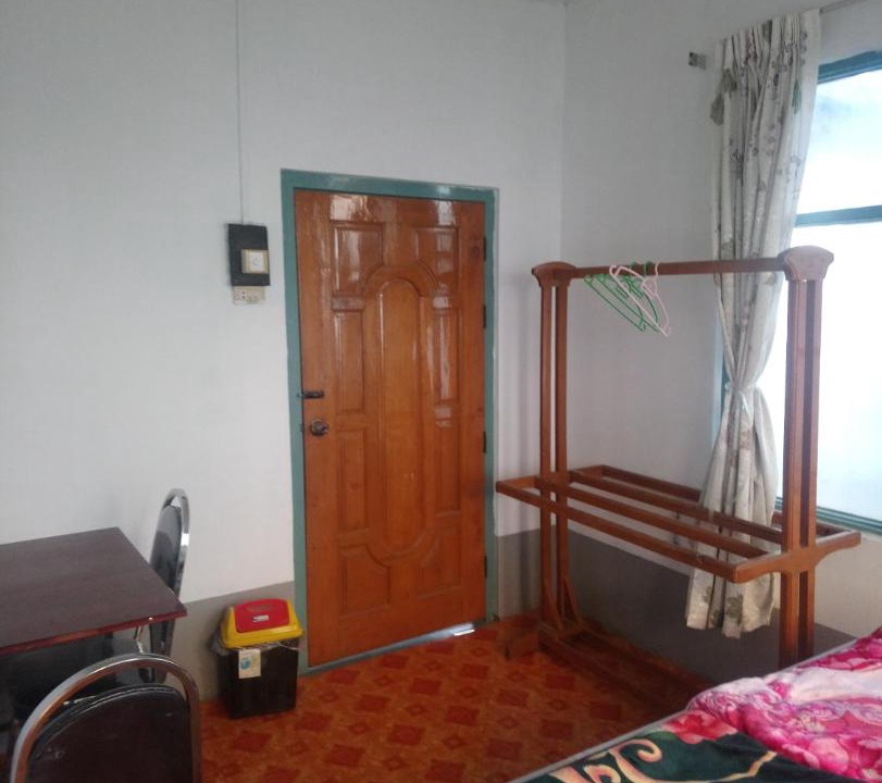 Photo of Bedroom in Nyaungshwe