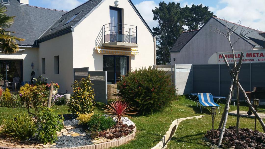 Photo of Others in Groix