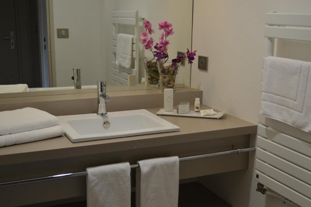 Photo of Bathroom in Talence