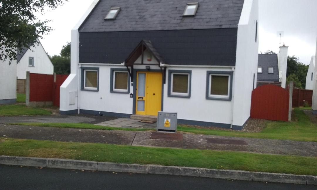 Photo of Buildings in Courtown