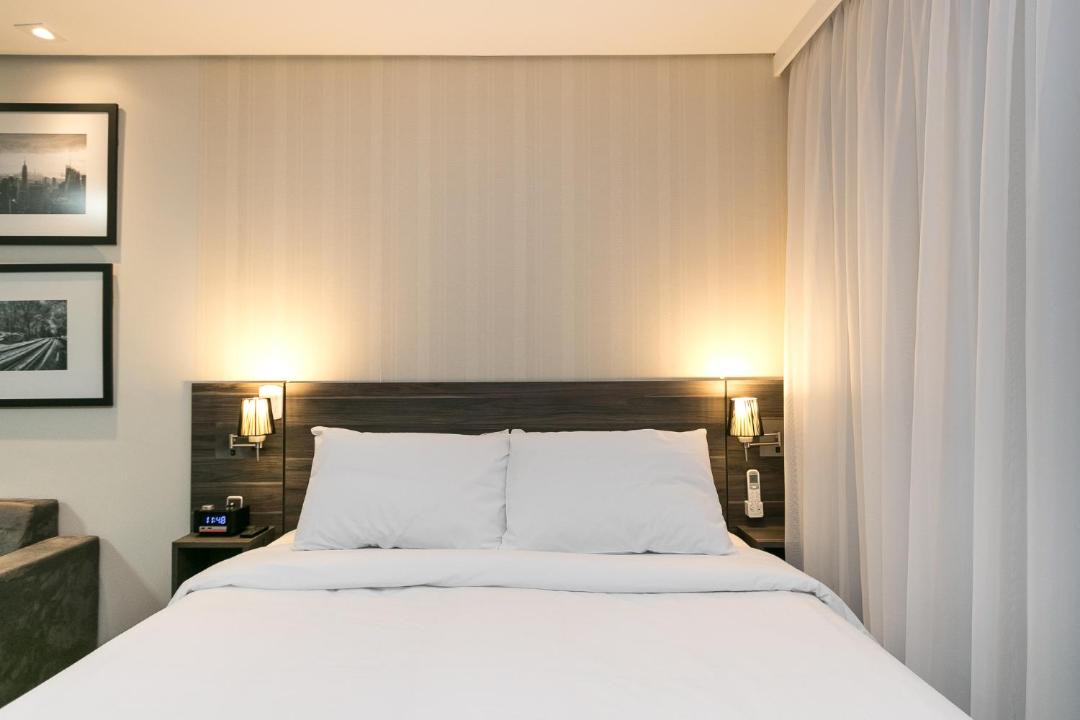 Photo of Bedroom in Reboucas