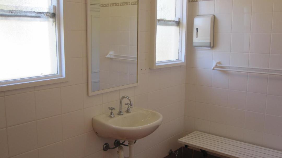 Photo of Bathroom in Leura