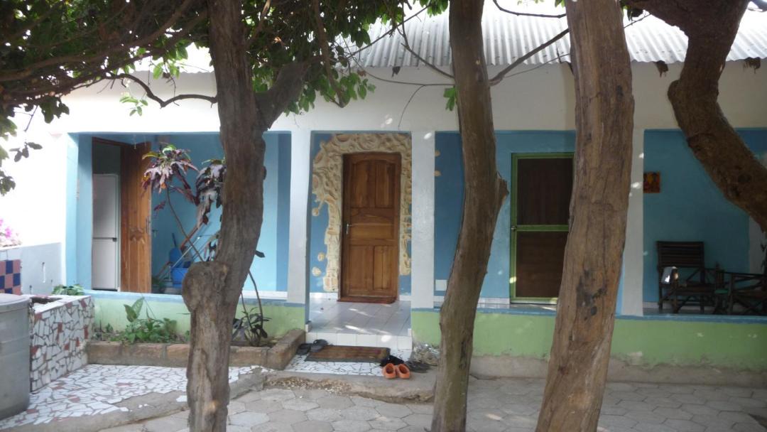 Photo of Buildings in Abeme