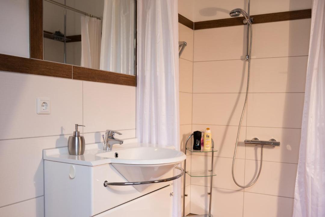 Photo of Bathroom in Ochtendung