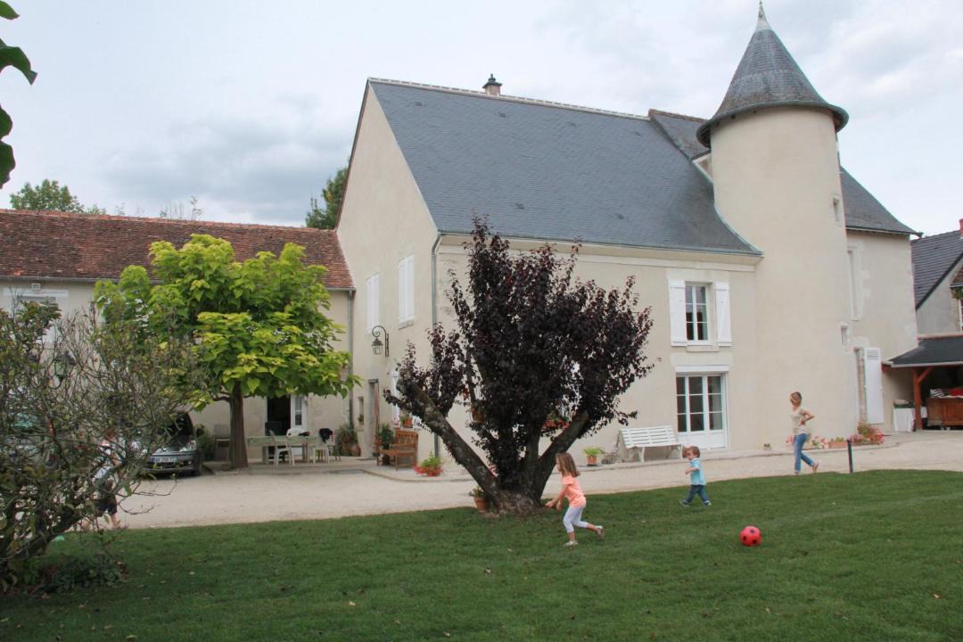 Photo of Others in Huisseau-sur-Cosson