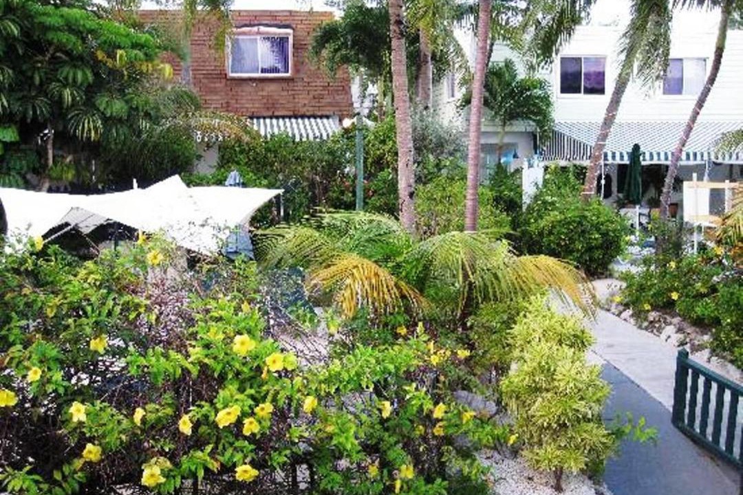 Photo of Others in Paradise Island